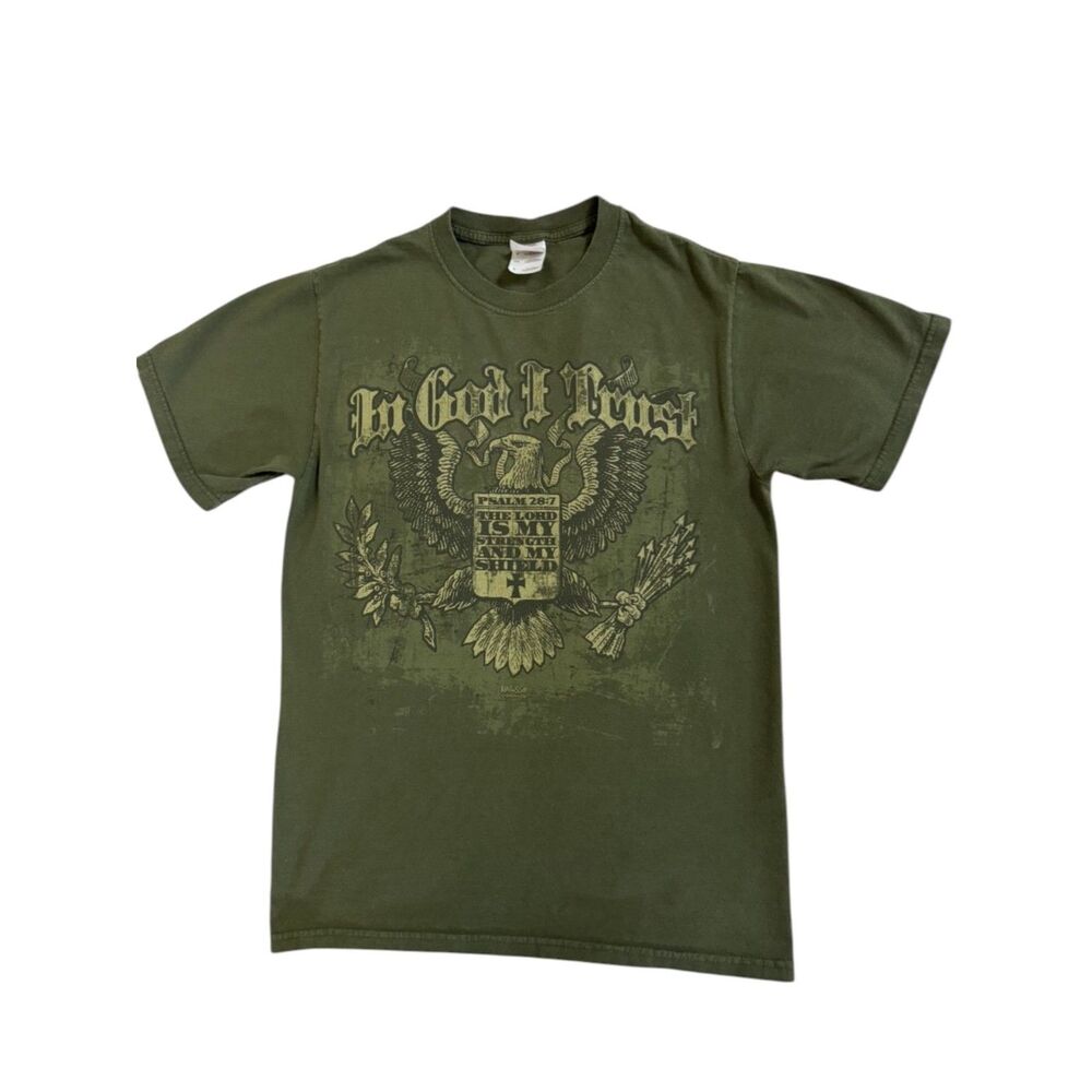 Vintage Y2K Kerusso Art "In God I Trust" Eagle Psalm 28:7 Graphic‎ Tee- Mens S